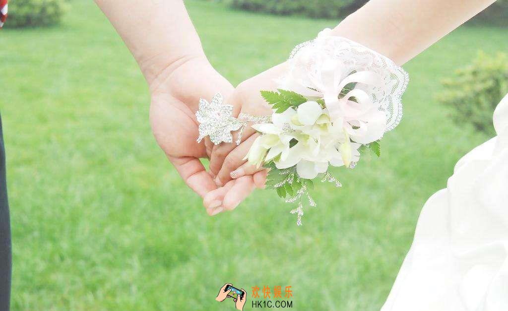 你单身我单身不如咱俩去结婚下联是什么_放手刹猛加油一声靓仔不回头各式下联全一览