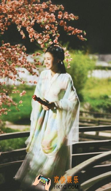 春花秋月何时了赵露思壁纸分享_赵露思壁纸下载分享